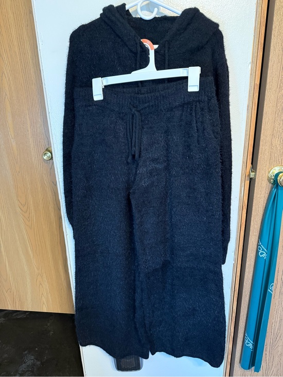PLAYBOY Pants - PLAYBOY WIDE LEG KNIT PANTS AND ZIP UP HOODIE